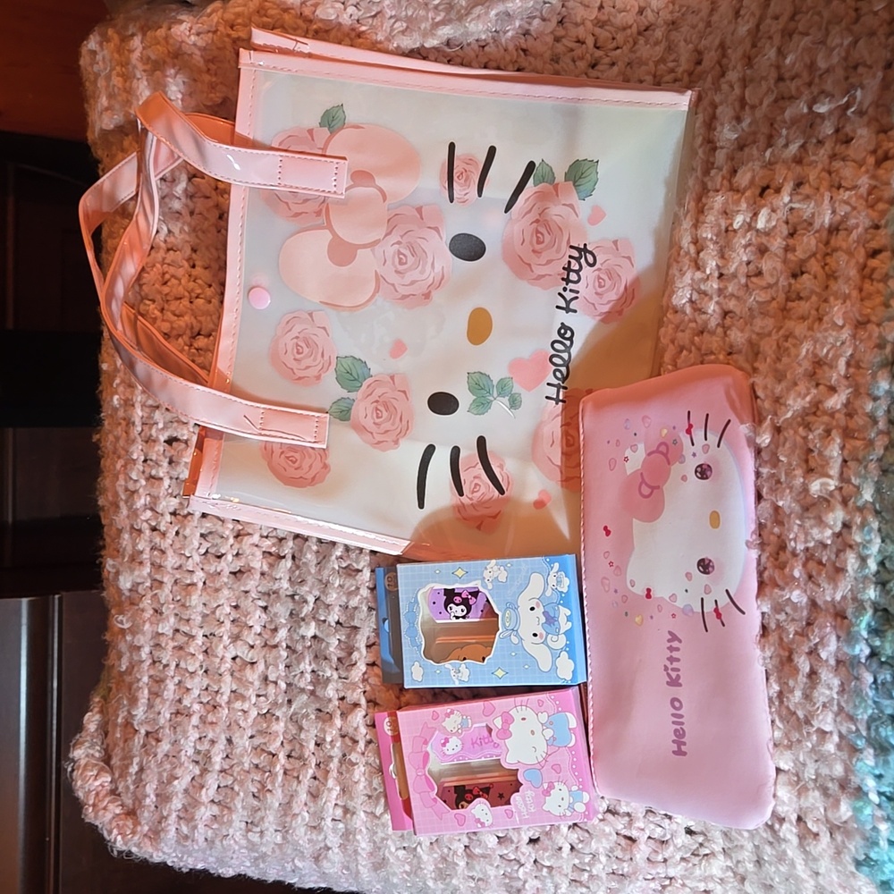 Hello Kitty Transparent Tote, Cosmetic Bag, Brushes, Dangler, and Bandai…